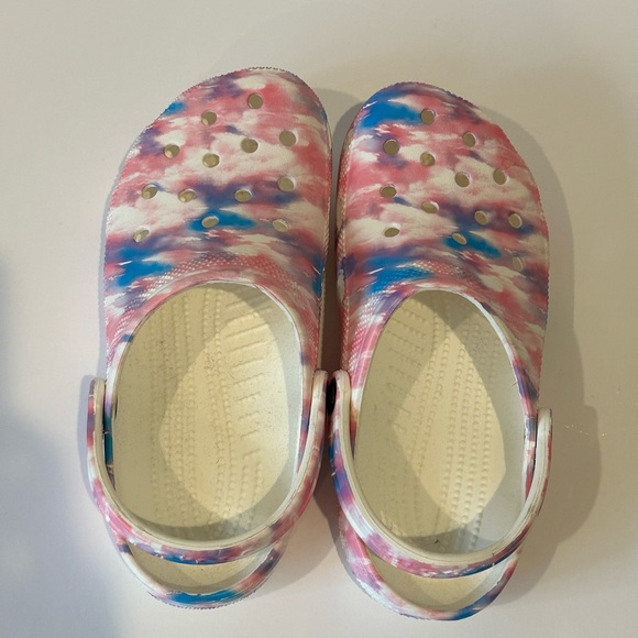 Shoes - Picture 5 of 5